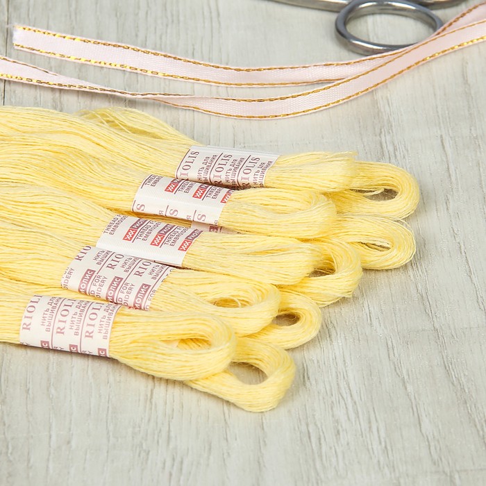 Мулине, №205, 20±1м, цвет кремово-жёлтый