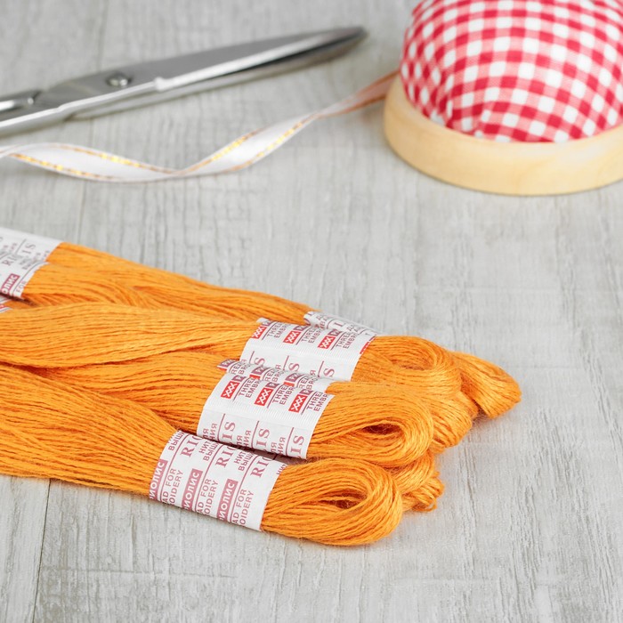 Мулине, №235, 20±1м, цвет ярко-оранжевый