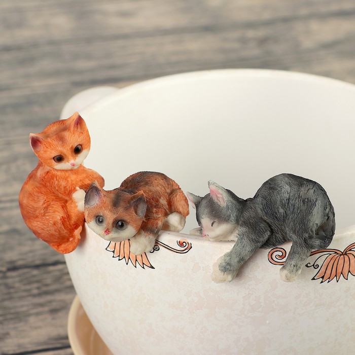 Фигурка для цветочного горшка "Котёнок" микс