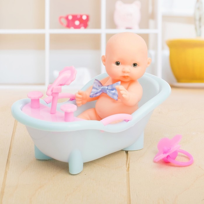 Пупс "Кроха в ванночке" с соской, МИКС