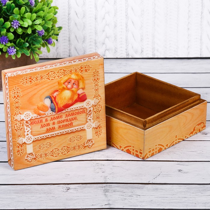 Шкатулка "Домовой"