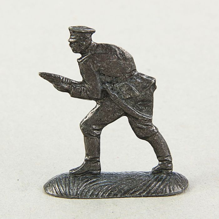 Оловянный солдатик "Русский снарядный"