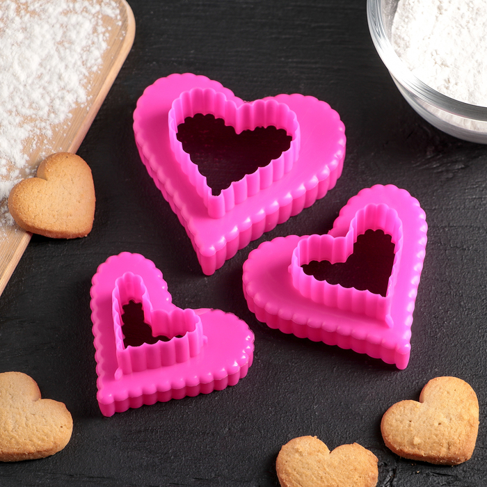 Набор форм для вырезания печенья 9х9х4 см "Сердце", 3 шт, цвета МИКС