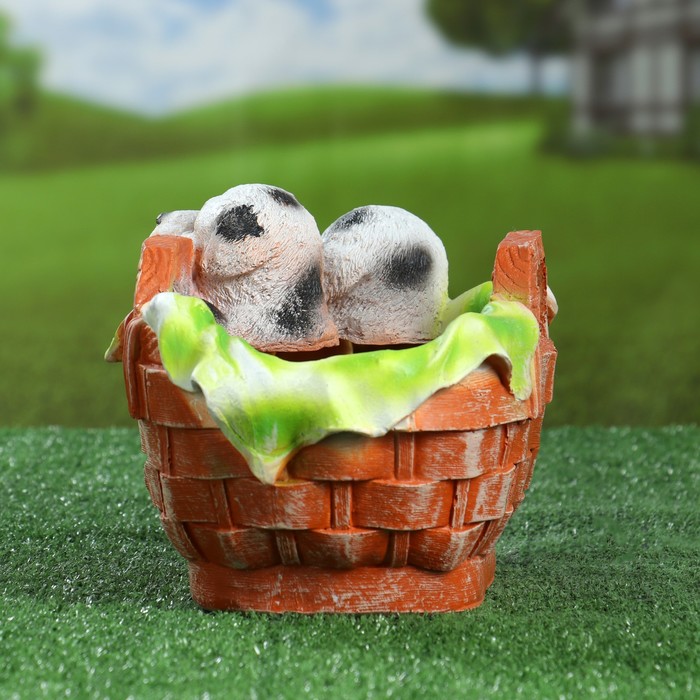 Фигурное кашпо "Щенки в бельевой корзине" микс