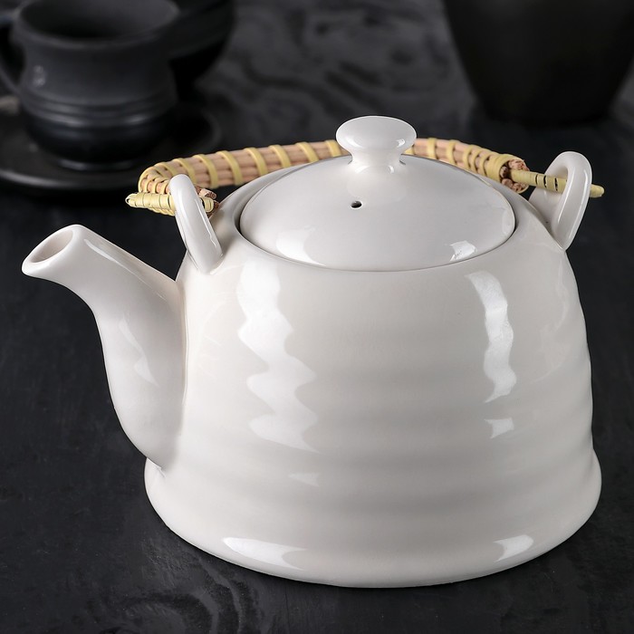 Чайник заварочный 900 мл "Белые облака", с металлическим ситом