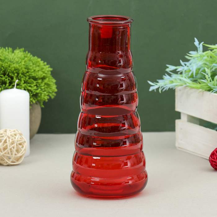 Ваза "Пирамида" рубин