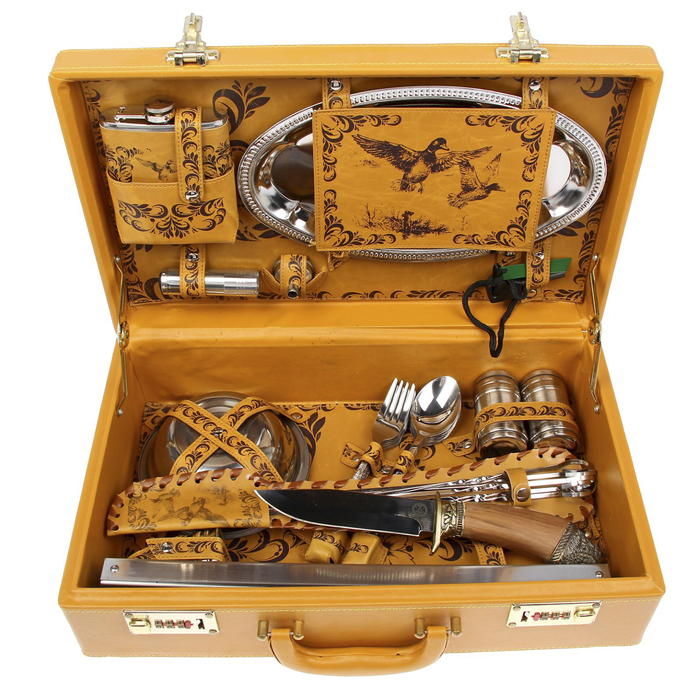 Набор в чемодане "Охота на уток" 38 предметов