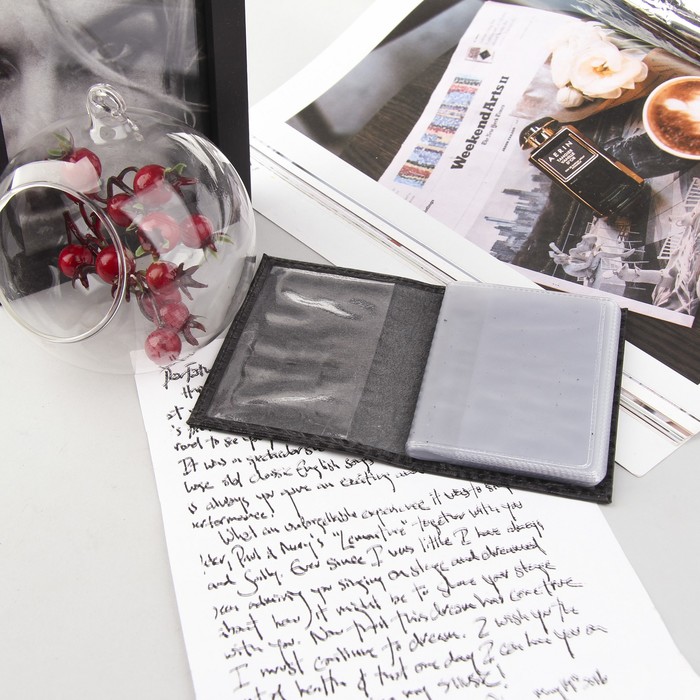 Визитница вертикальная, 1 ряд, 18 листов, кайман, цвет чёрный