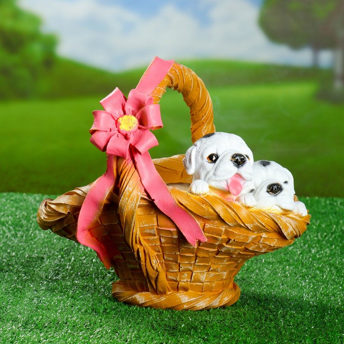 Фигурное кашпо "Щенки в цветочной корзине"