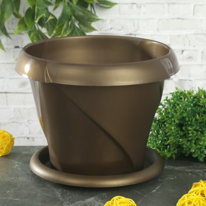 Кашпо с поддонником 1,4 л "Флориана", d=17 см, цвет золотой