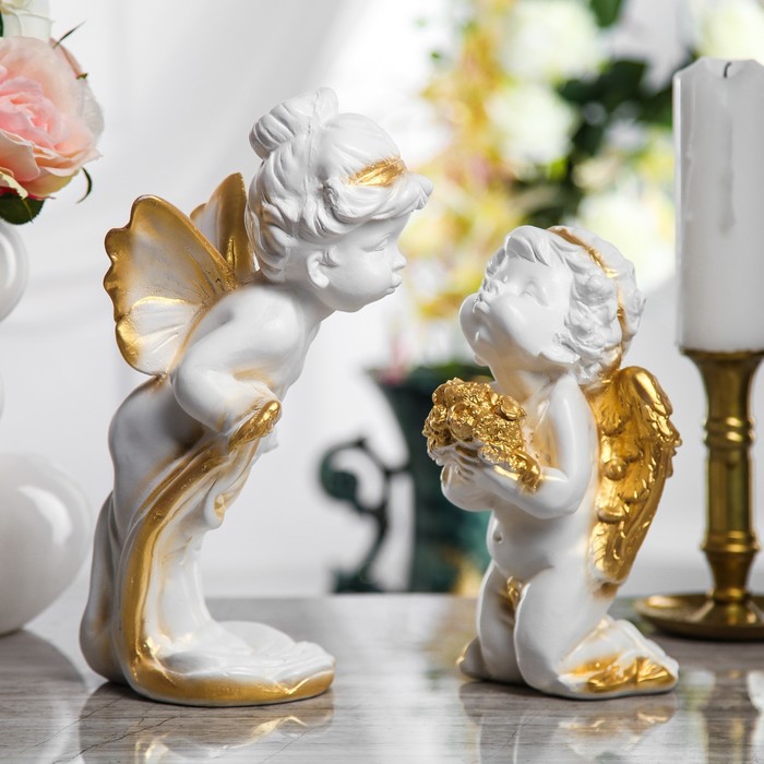 Статуэтка "Ангелы целующиеся"