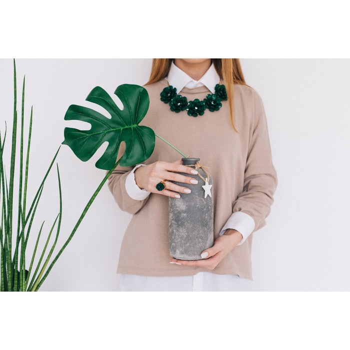 Кольцо "Натурель фэшн", круг, цвет изумруд в золоте, безразмерное