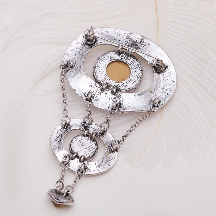 Брошь "Капель" цвет янтарный в серебре