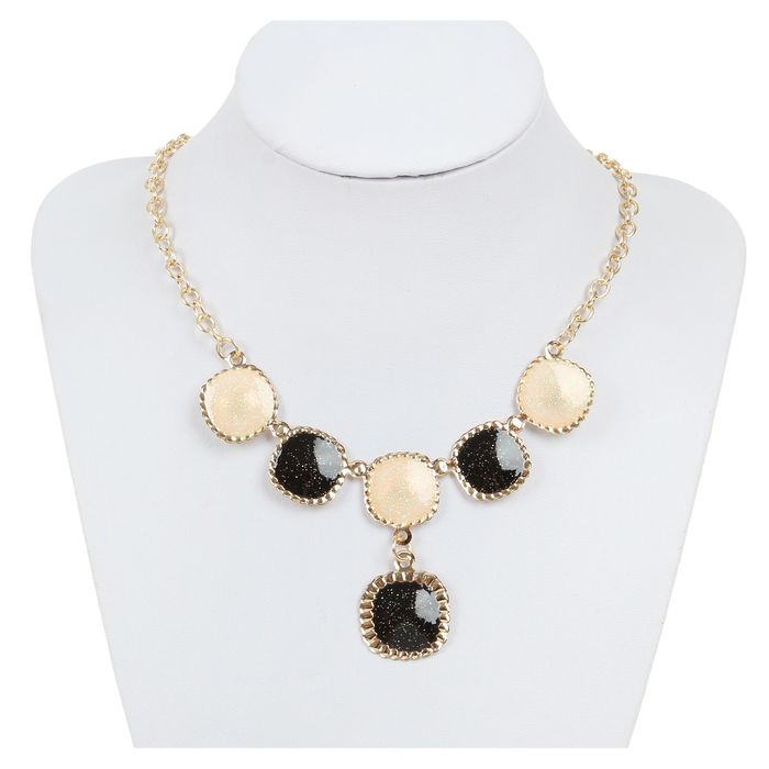 Колье "Квадрат каскад", цвет коричнево-бежевый в золоте