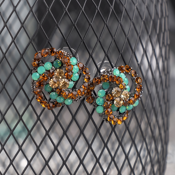 Серьги со стразами "Завиток", цвет коричнево-зелёный