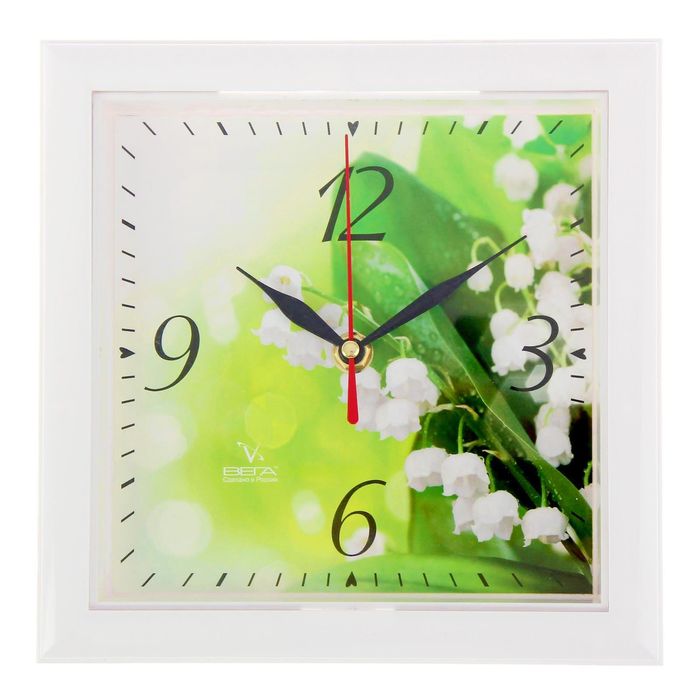 Часы настенные квадратные "Ландыши", белая рамка, 20х20 см