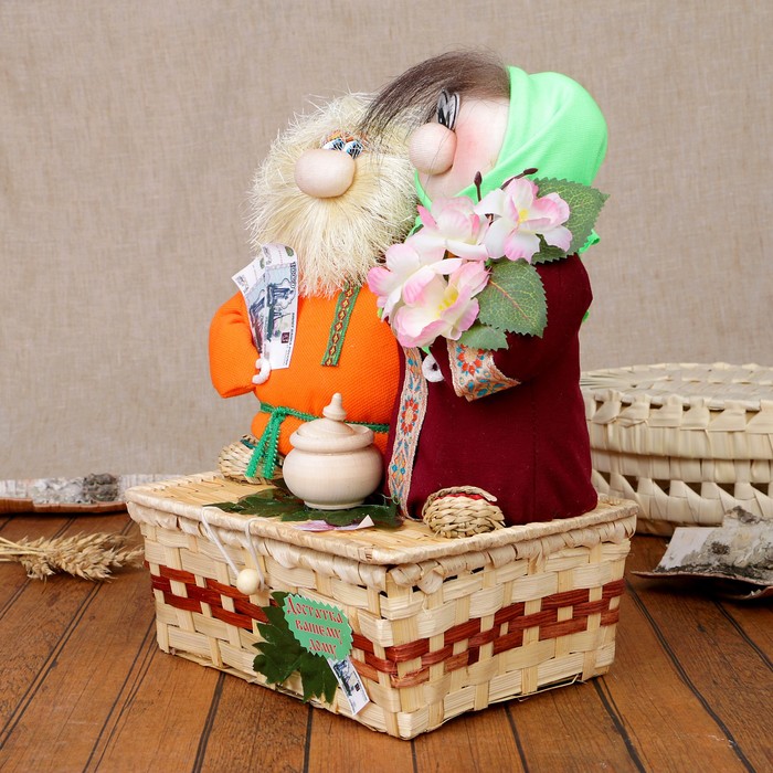 Оберег «Семейка на сундуке», достатка Вашему дому, 25 см, микс