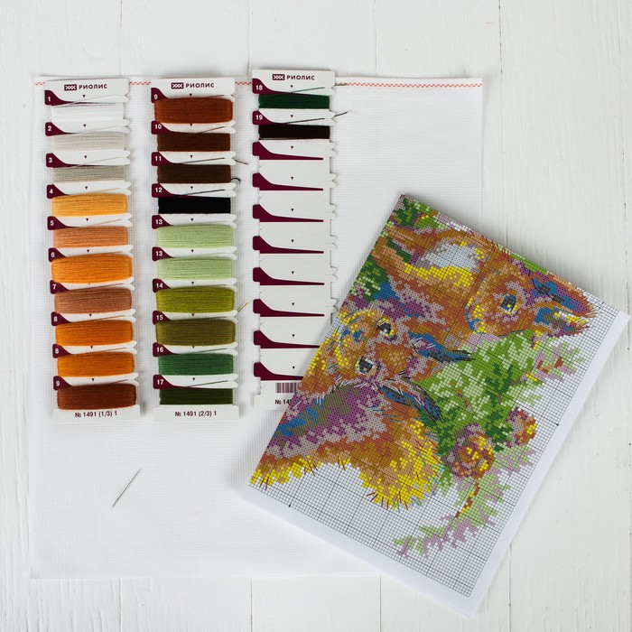 Набор для вышивания крестиком "Белочки"