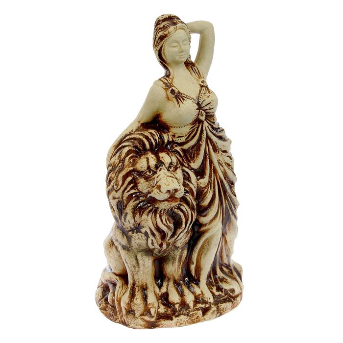 Садовая фигура "Леона", 65 см