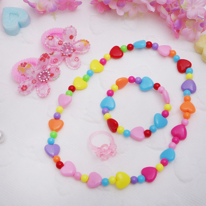 Набор детский "Выбражулька" 5 предметов: 2 резинки, бусы, браслет, кольцо, цветок с сердечком, цветной