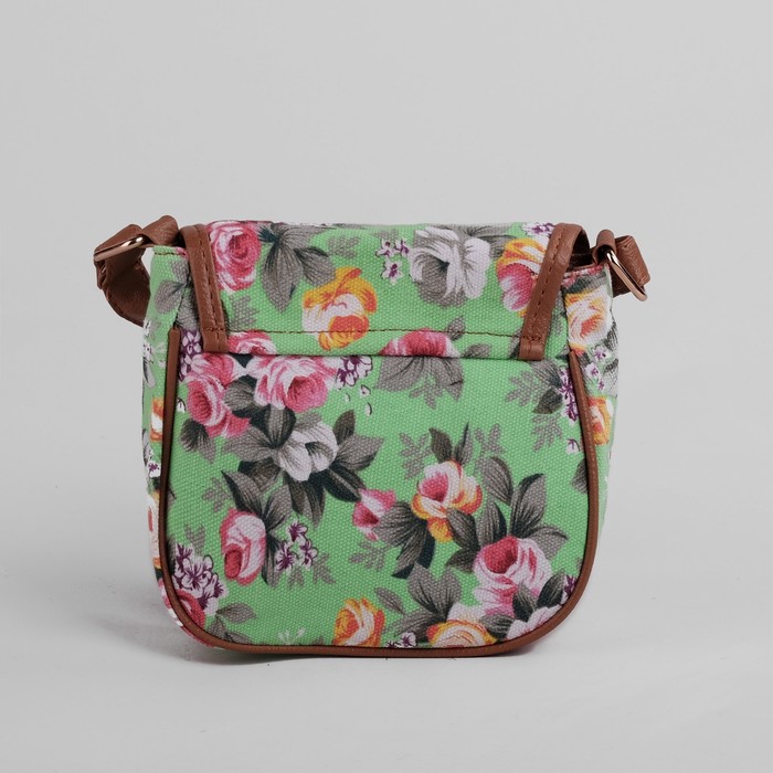 Сумка женская на клапане "Розы", 1 отдел, регулируемый ремень, зелёная