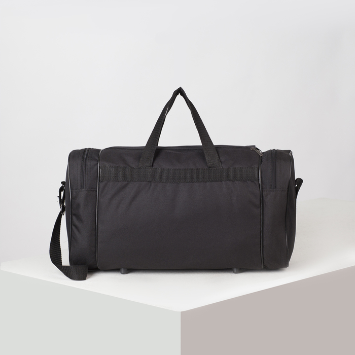 Сумка спортивная на молнии, 1 отдел, 4 наружных кармана, цвет чёрный