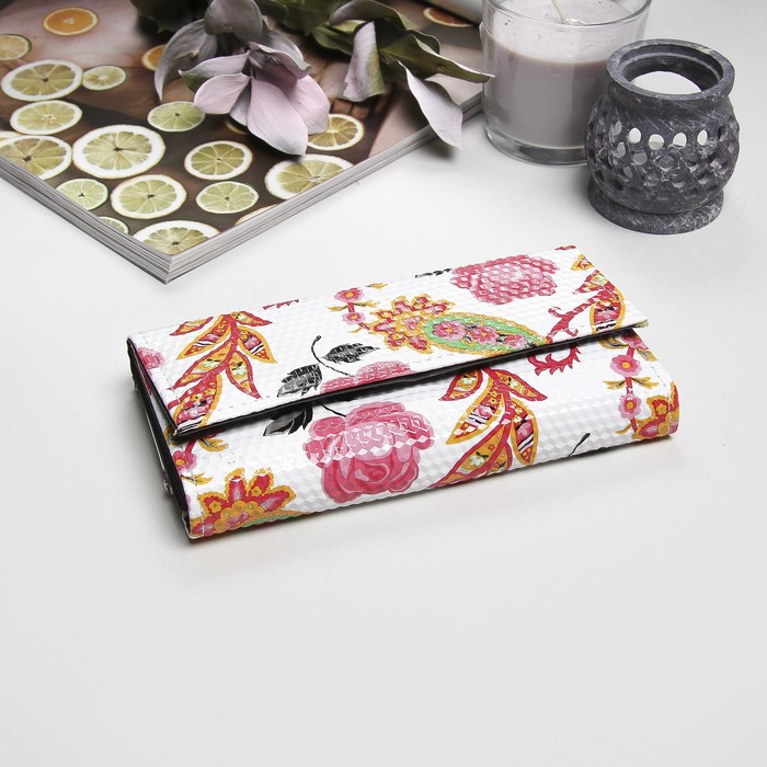 Кошелёк женский на клапане "Райский сад", 1 отдел на рамке, 4 отдела для карт, белый