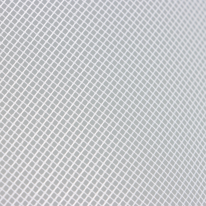 Сетка антимоскитная для окон и дверей, ширина — 150 см, цвет белый (в рулоне 50 м)