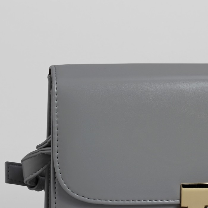 Сумка женская на молнии, 1 отдел, регулируемый ремень, серая