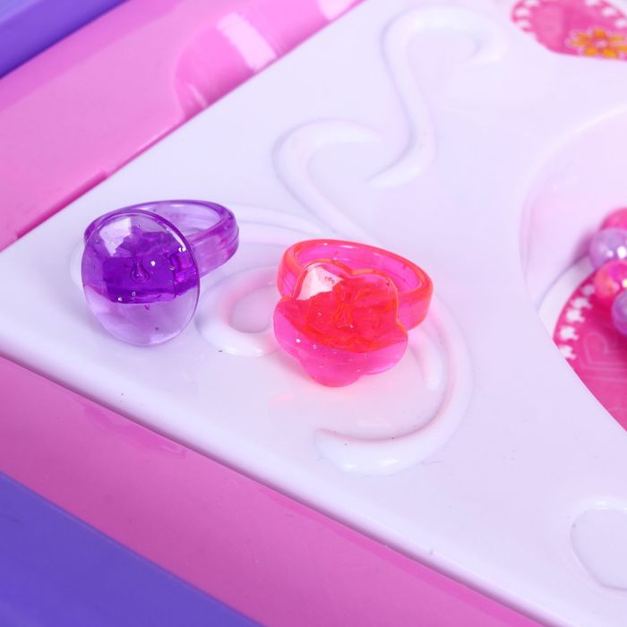 Игровой набор-каталка 3 в 1 "Стильная парикмахерская", 17 предметов, фен со звуковым эффектом, работает от батареек, высота 42 см, БОНУС - фартук