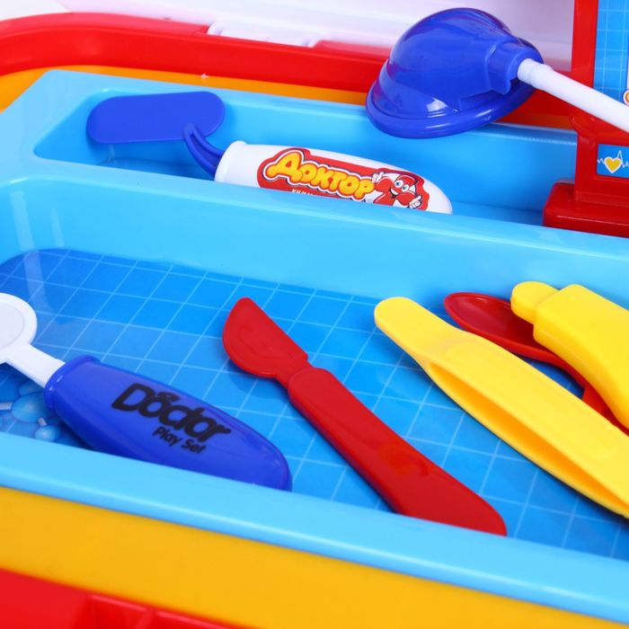 Игровой набор-каталка 3 в 1 "Мини-поликлиника", 21 предмет, высота 42 см, БОНУС - фартук