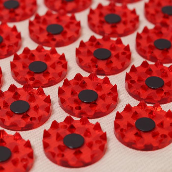 Массажёр-аппликатор "Тибетский" (аппликатор Кузнецова), на мягкой подложке, для интенсивного воздействия, цвет красный