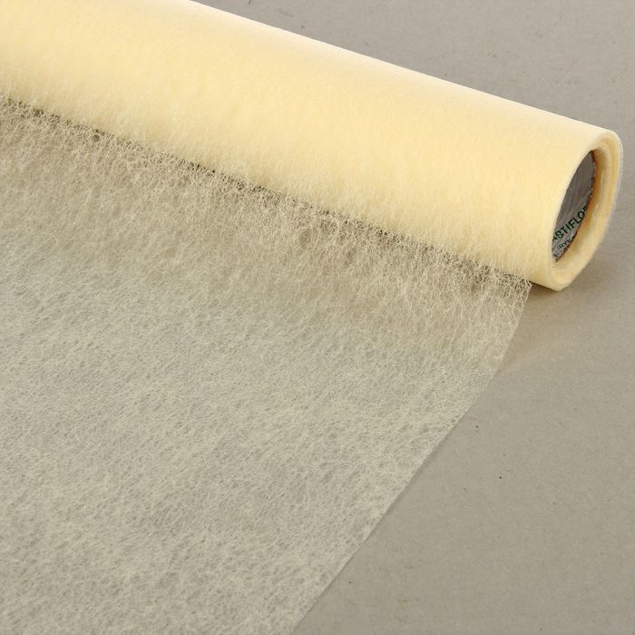 Флизелин однотонный, кремовый, 50 см х10 м