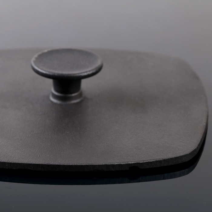 Крышка-пресс чугунная 21х21 см, квадратная, с ручкой