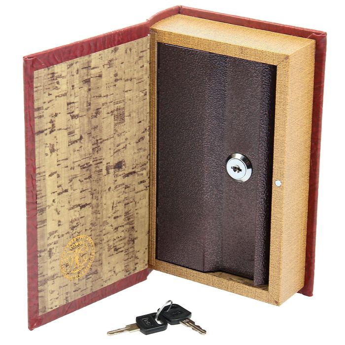 Шкатулка-сейф кожа "Пиковая дама" 21х13х5 см