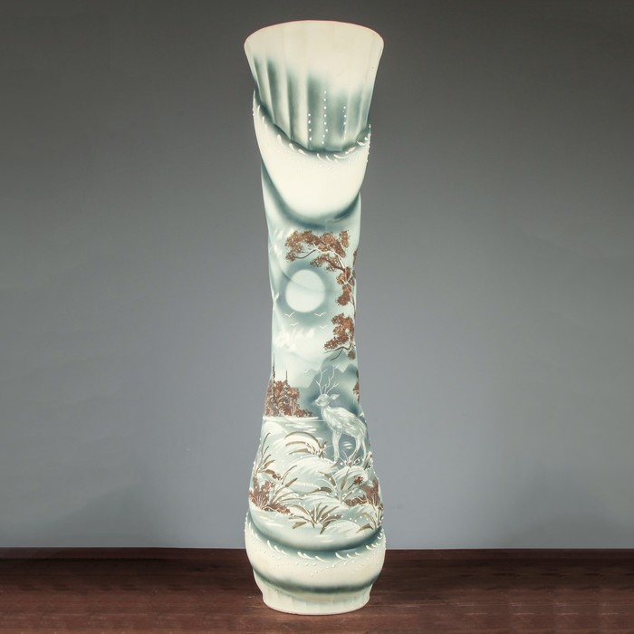 Ваза напольная "Далия" жемчуг, олень