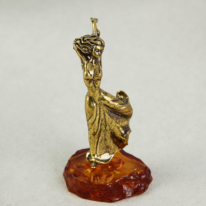 Сувенир "Танцовщица Кармен"