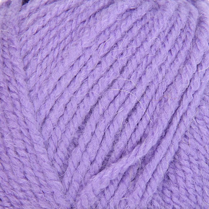 Пряжа "Надежда" 30% шерсть, 70% акрил 220м/100гр (058 сирень)