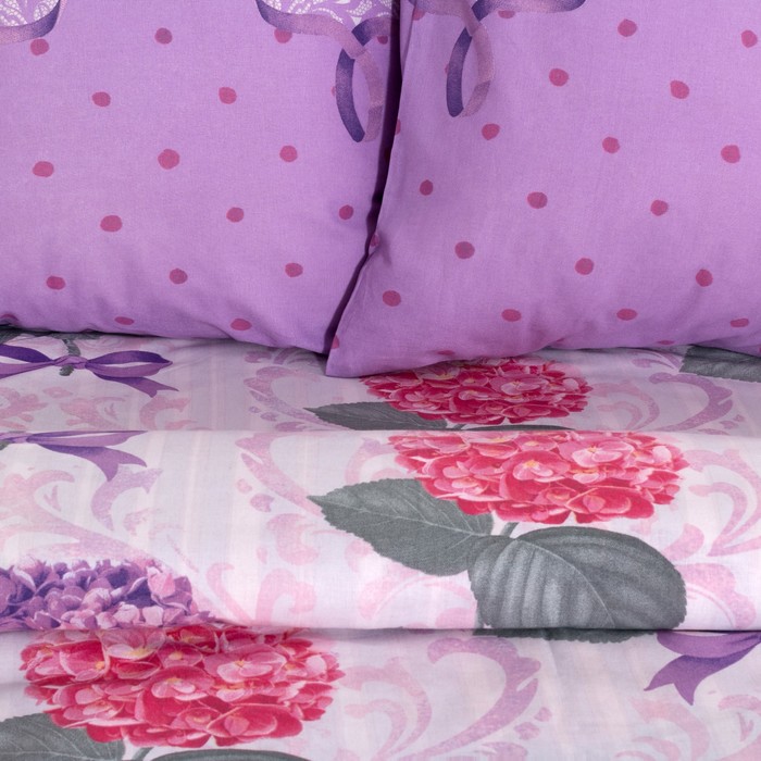 Постельное бельё "Этель" Гортензия 1,5 сп., размер 143х215 см, 150х214 см, 70х70 см - 2 шт., 100% хлопок, поплин, 125 г/м2