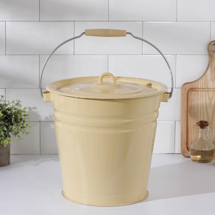 Ведро с крышкой 12 л, цвет бежевый