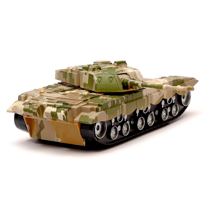 Танк радиоуправляемый "Победитель", масштаб 1:32, свет и звук, цвета МИКС