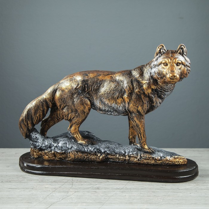 Сувенир "Волк идущий" цветной