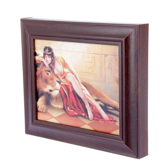 Ключница "Клеопатра со львом" венге