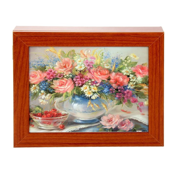 Ключница "Цветы в вазе" орех