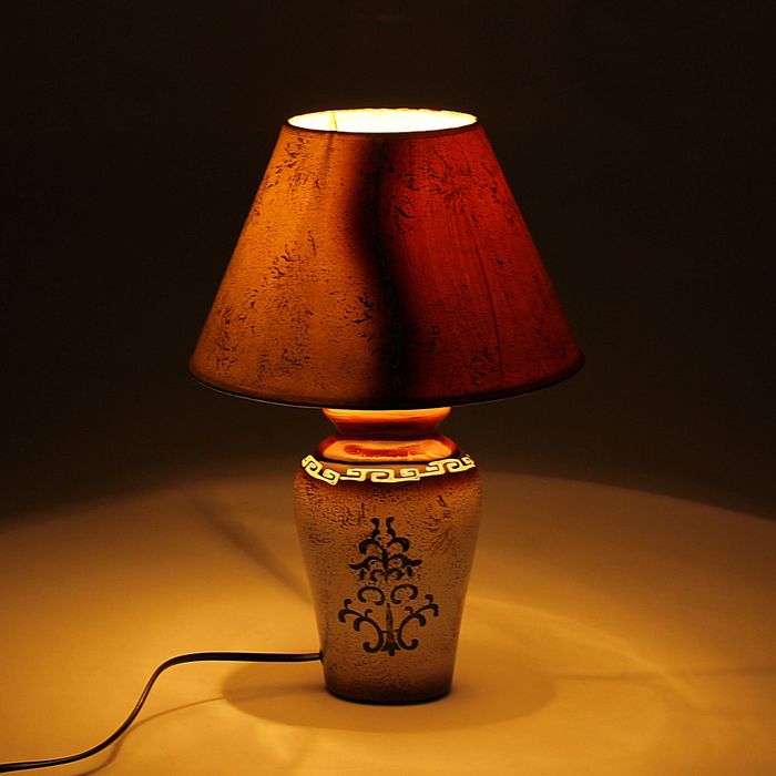 Лампа настольная "Лиственный узор"