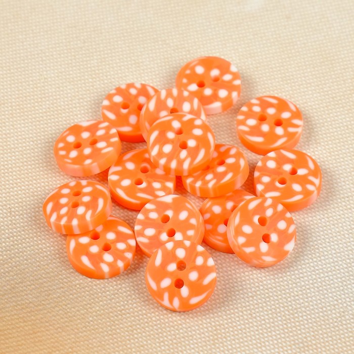 Пуговица, 2 прокола, 15мм, цвет оранжево-белый