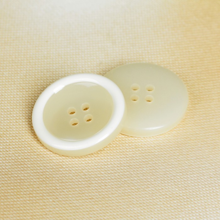Пуговица, 4 прокола, 28мм, цвет белый