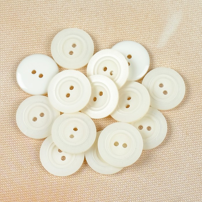 Пуговица, 2 прокола, 20,5мм, цвет белый