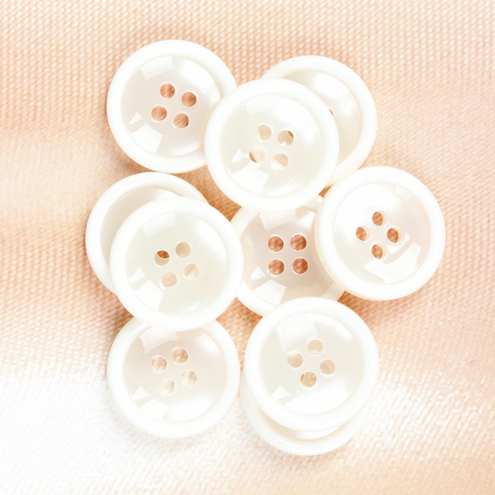 Пуговица, 4 прокола, 20,5мм, цвет белый