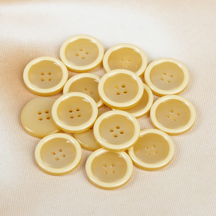 Пуговица, 4 прокола, 28мм, цвет бежевый